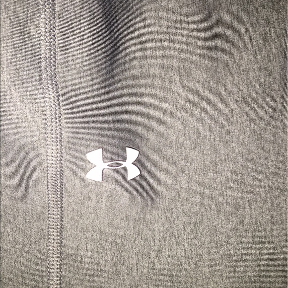 Under Armour Compression Capri Legging - Picture 3 of 4