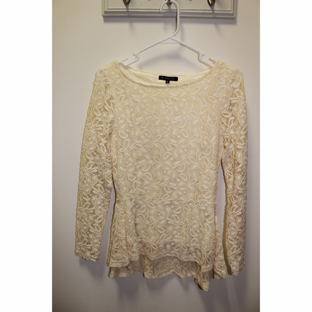 Lace cream long sleeve top