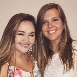 Meet your Posher, Leah