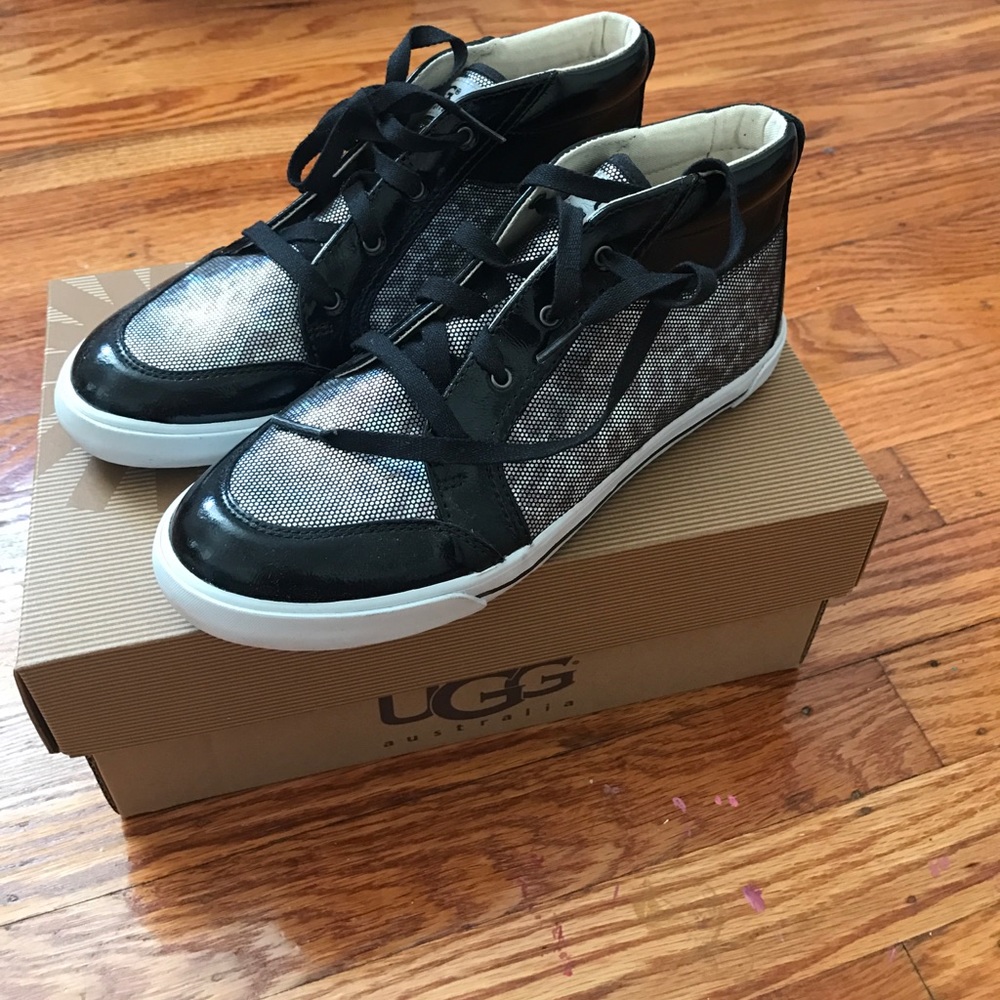 Uggs Black Silhouette Sneakers NEW