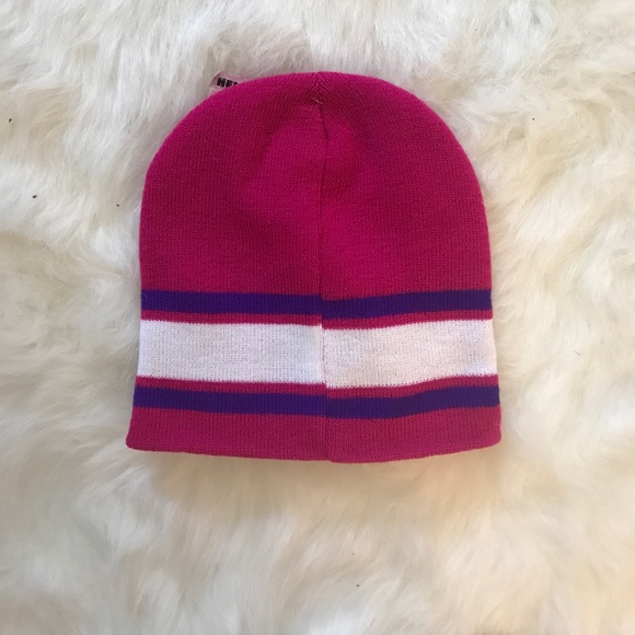Hello Kitty Accessories - Hello Kitty Beanie Hat Hello Kitty Accessories - Hello Kitty Beanie Hat