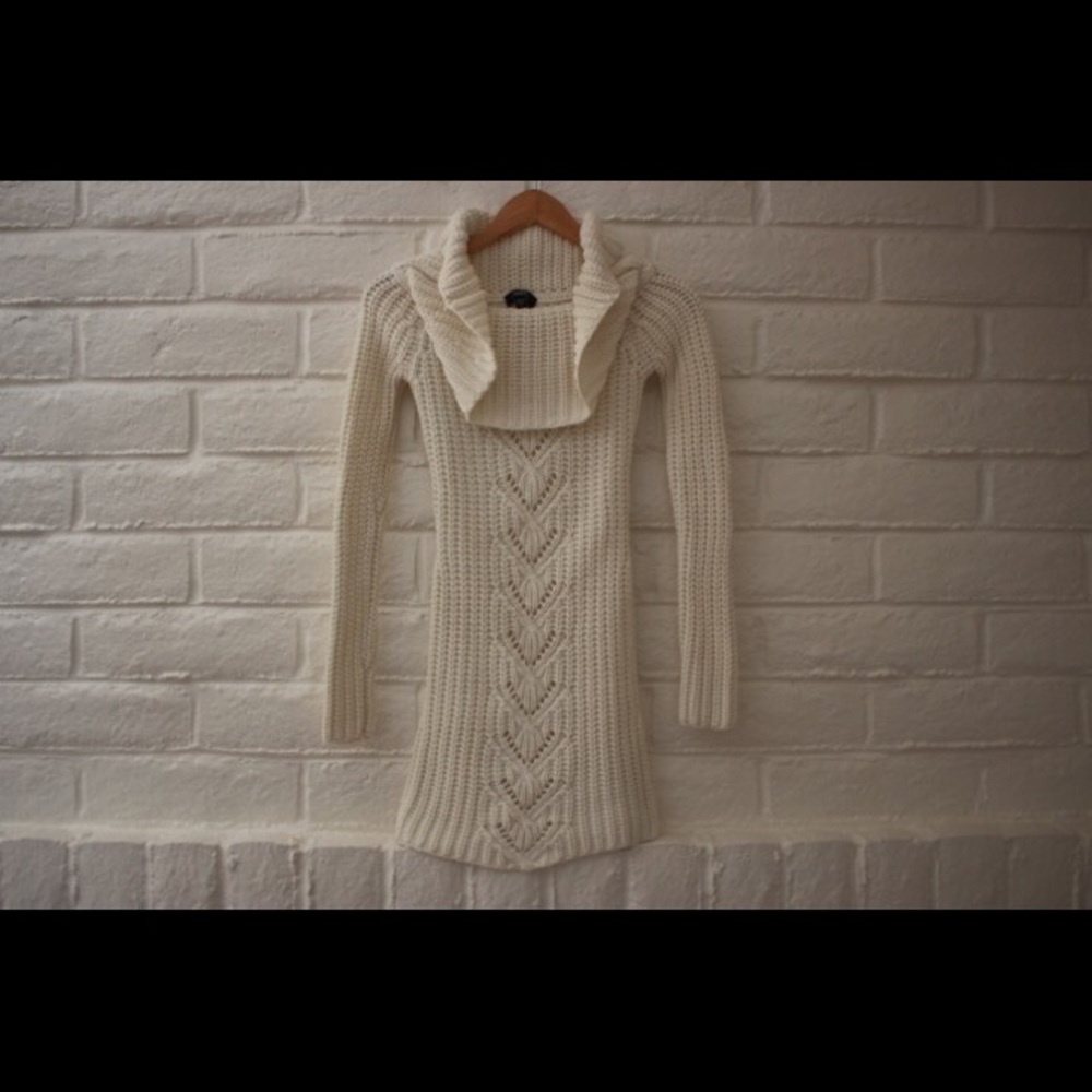 Sweater dress