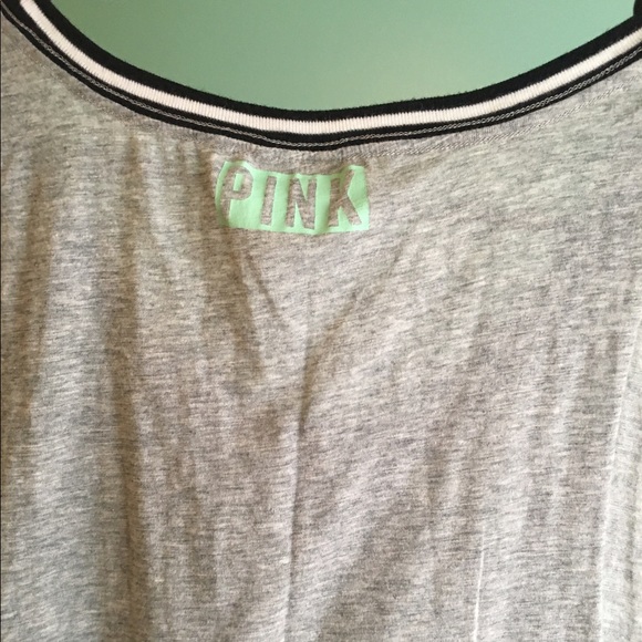Victoria's Secret Pink Tank - Picture 2 of 2