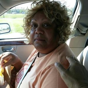 Meet your Posher, Juliet