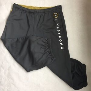 Nike Livestrong Therma-Fit Capri Joggers