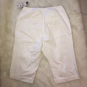 Alfani Pants - Alfani Tummy Control White Capri Alfani Pants - Alfani Tummy Control White Capri