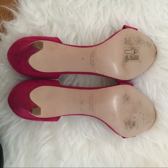 Zara Basic Suede Heels - Picture 3 of 3