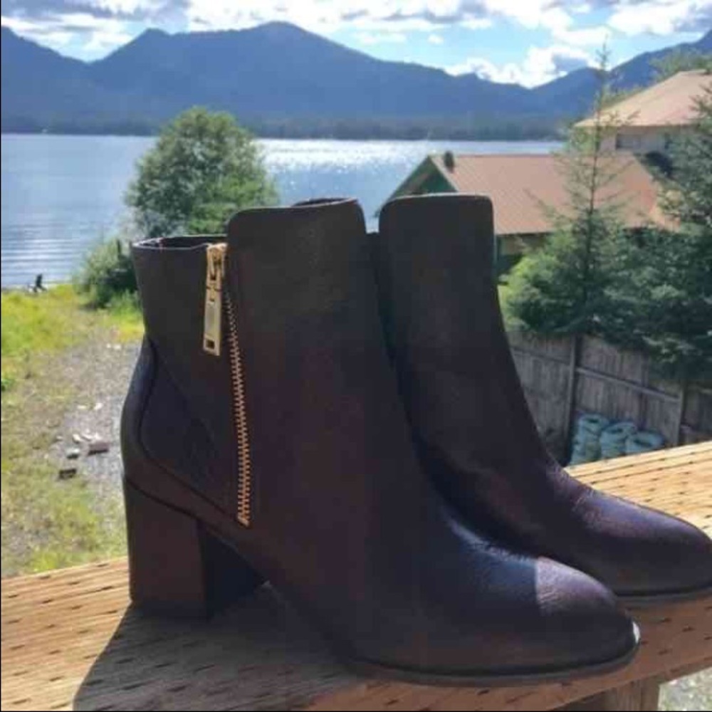 Tommy Hilfiger Espresso Booties