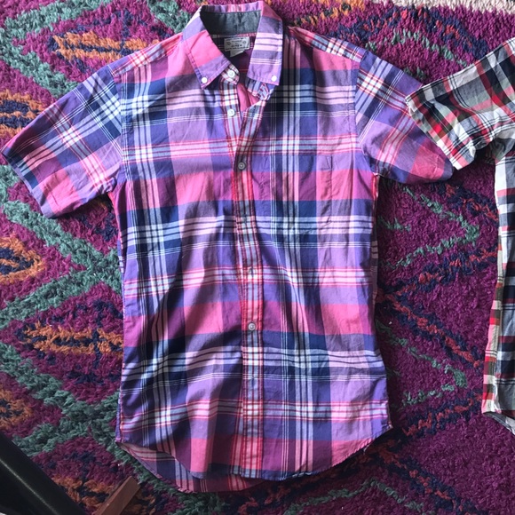 $200 Value! 3 J.Crew Short Sleeve Button Downs - Picture 2 of 3