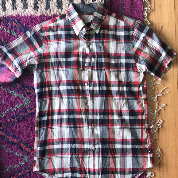 $200 Value! 3 J.Crew Short Sleeve Button Downs - Picture 3 of 3