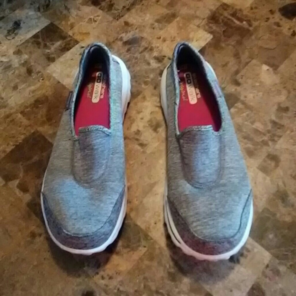 Skechers go walk shoes