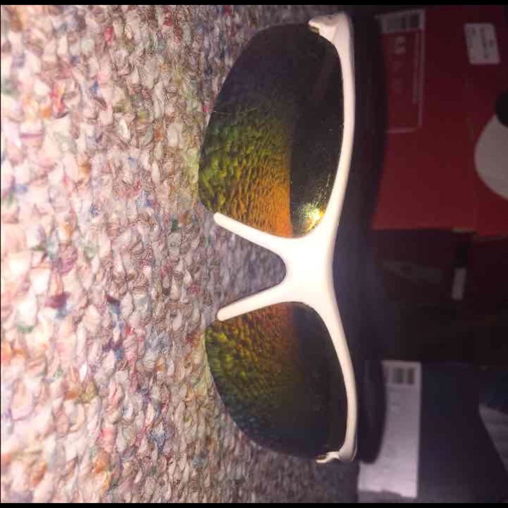 Sport sunglasses