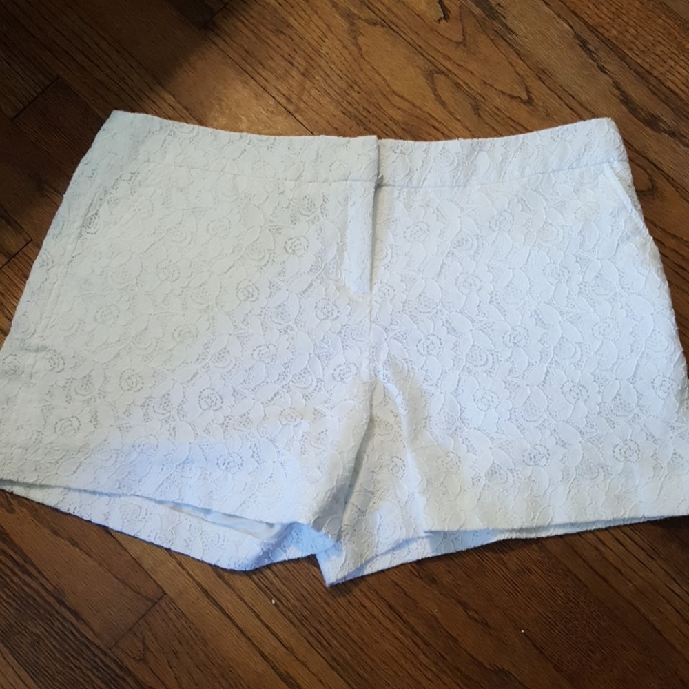 Lila Rose shorts Sz 10