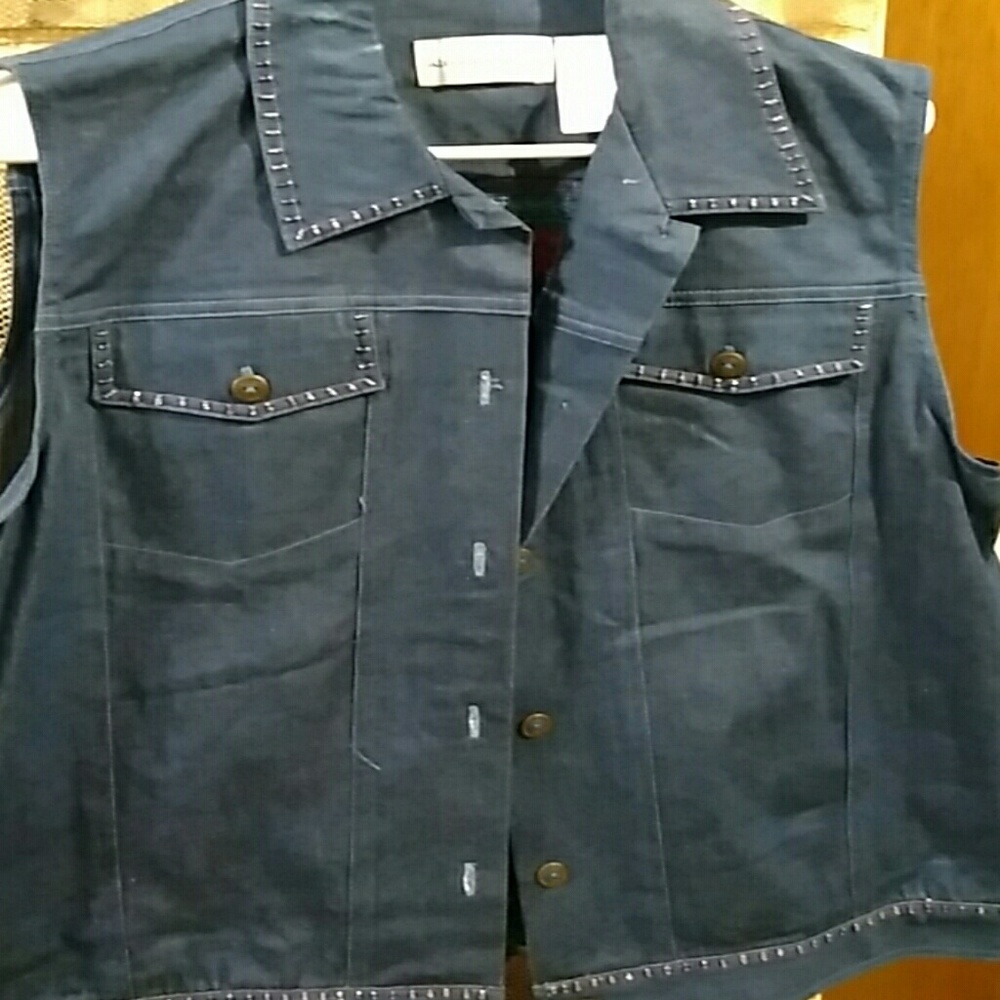 Ladies vest