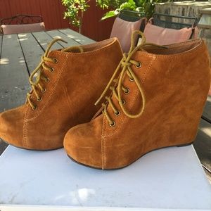 99-Tie Jeffrey Campbell