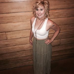 Meet your Posher, Melissa