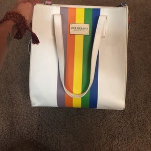 White rainbow 🌈 💼 this bag is from nasty gal!