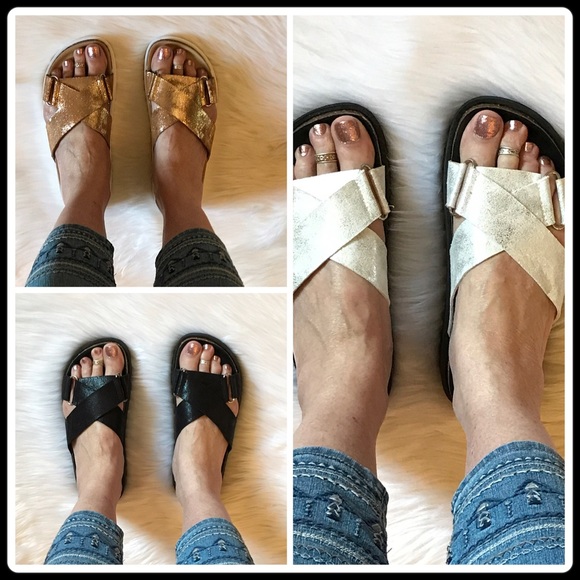 WIDE STRAPS METALLIC SLIDE SANDAL - Picture 2 of 8