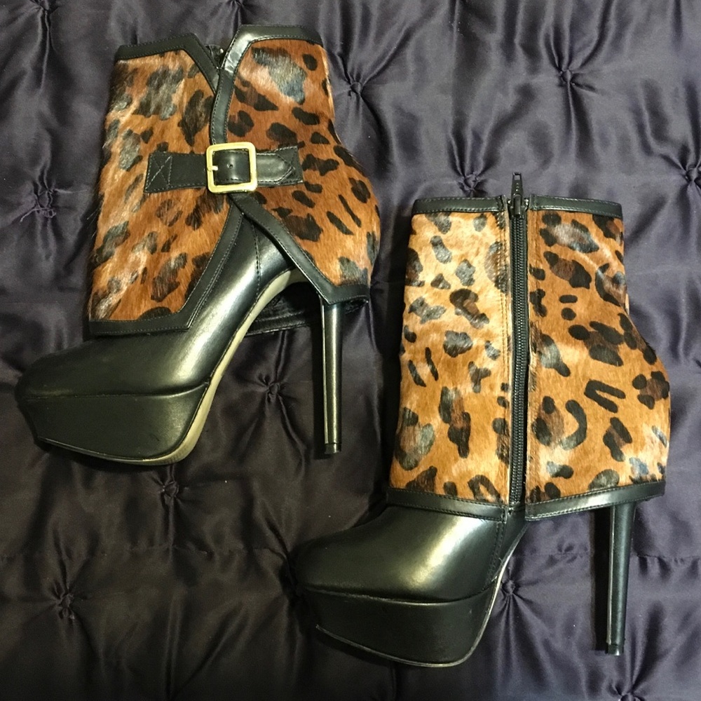 Bakers leopard bootie