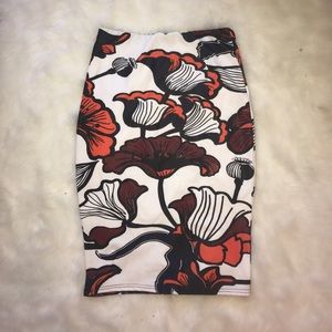 River Island Skirts - River Island Floral Midi Skirt River Island Skirts - River Island Floral Midi Skirt