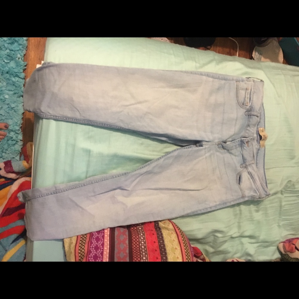 Hollister jeans