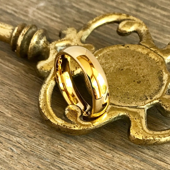 6mm gold tungsten ring - Picture 2 of 3