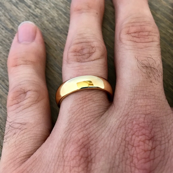 6mm gold tungsten ring - Picture 3 of 3