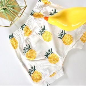 🍍NWT Adorable Kids Pineapple Harem Shorts