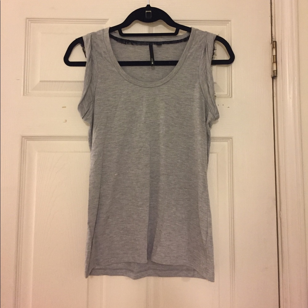Grey cotton tank w/ black lace detail around arms