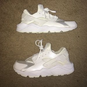 Selling all white authentic huaraches
