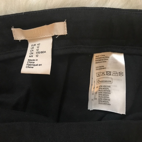 H&M Skirts - H&M Black and Purple Mini Skirt H&M Skirts - H&M Black and Purple Mini Skirt