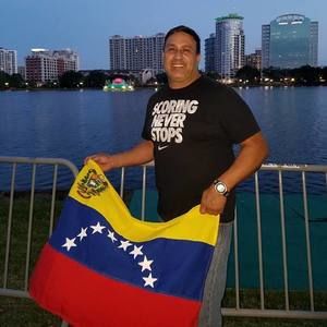 Meet your Posher, Julio