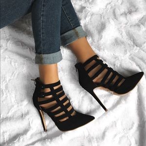 Shoe Republica LA (Windsor)