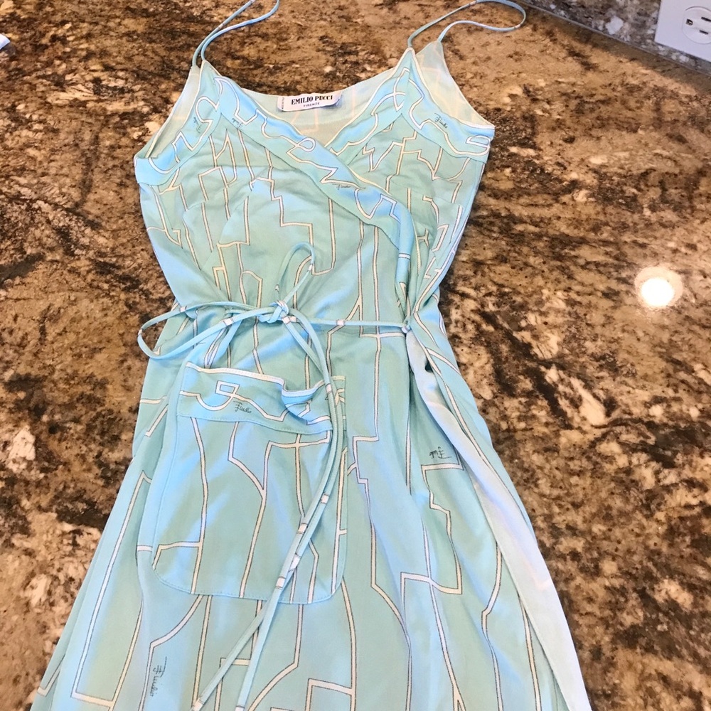 Gorgeous Pucci wrap dress