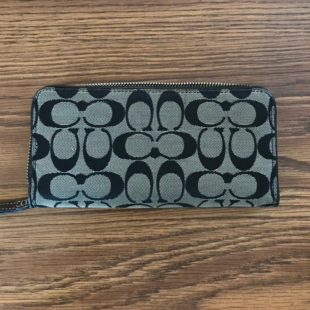 Coach wallet