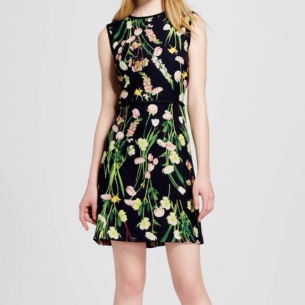 ✨NWT Victoria Beckman for Target Floral Dress