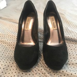 Steve Madden Platform Pumps