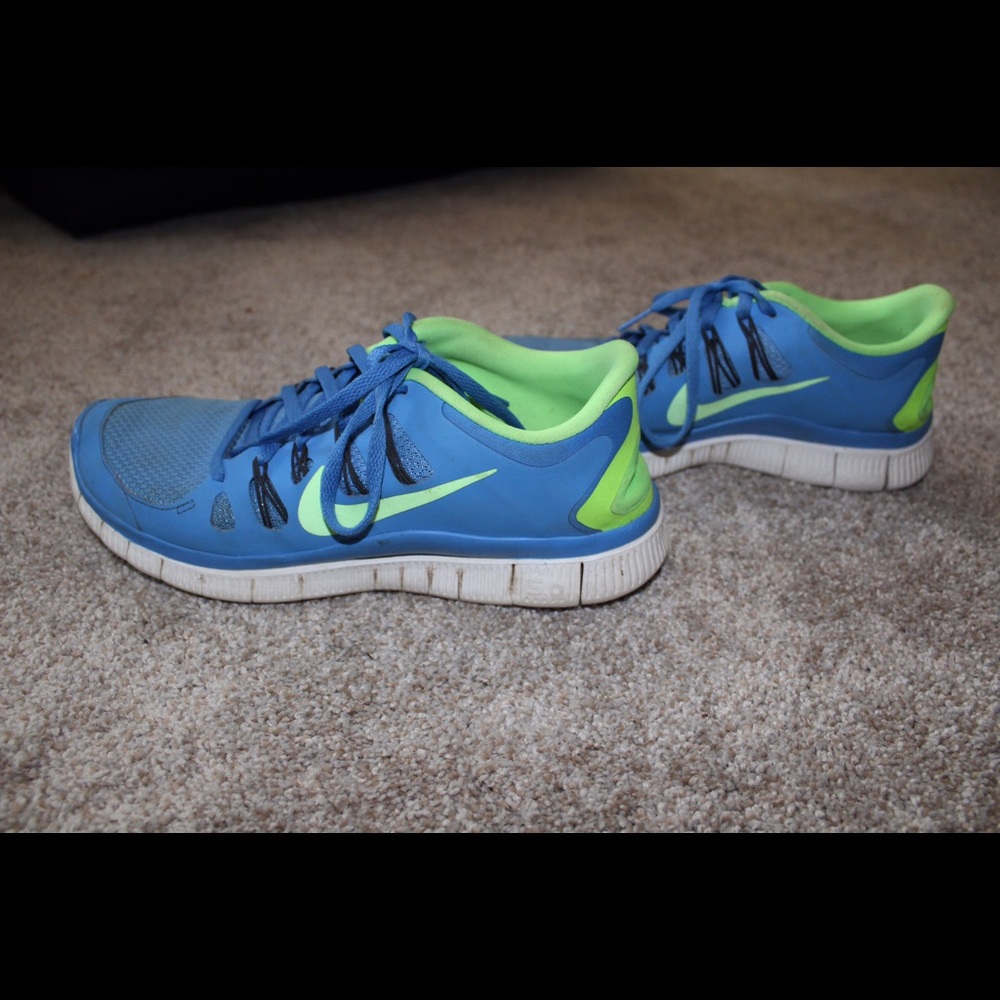 Nike Free 5.0 running shoes