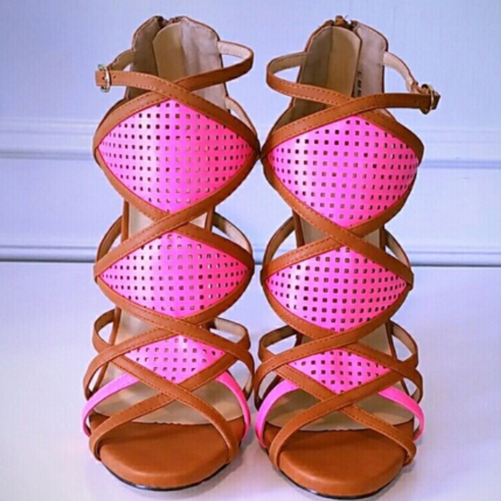 Liliana Sz 8.5 like new