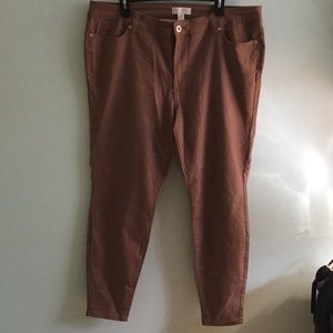 Tan Plus Size Capris