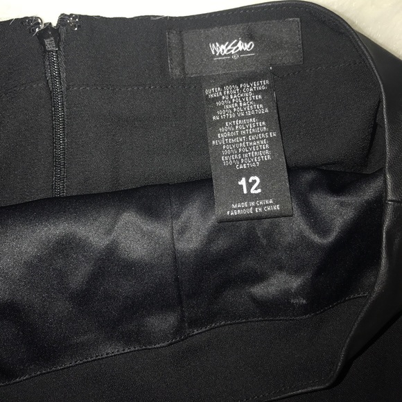 Mossimo Supply Co. Skirts - Mossimo Black Mini Skirt Mossimo Supply Co. Skirts - Mossimo Black Mini Skirt