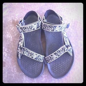 Teva Sandals 6 Hurricane 3