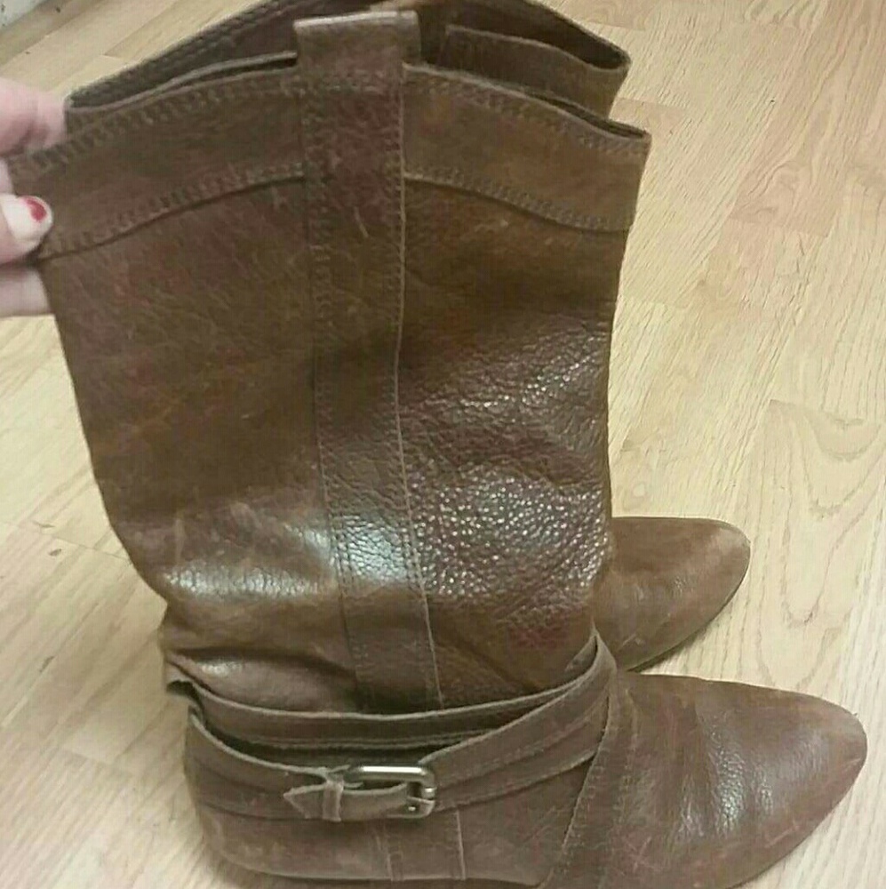 Gianni Bini Cowgirl Style boots