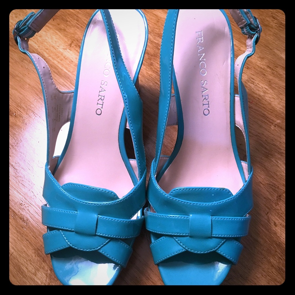 Franco Sarto • Wedge Sandals • Size 8M • Teal