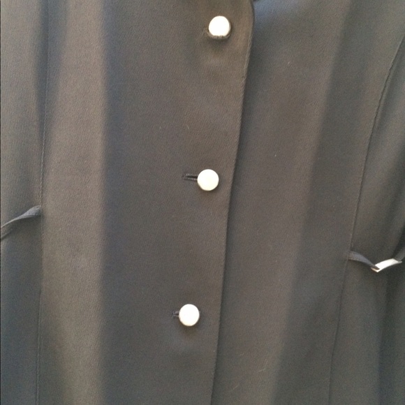 Valerie Stevens Black Blazer size 14 - Picture 2 of 5