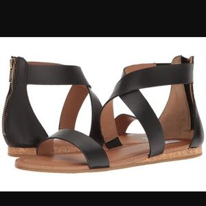 Like New Steve Madden Halley Sandal