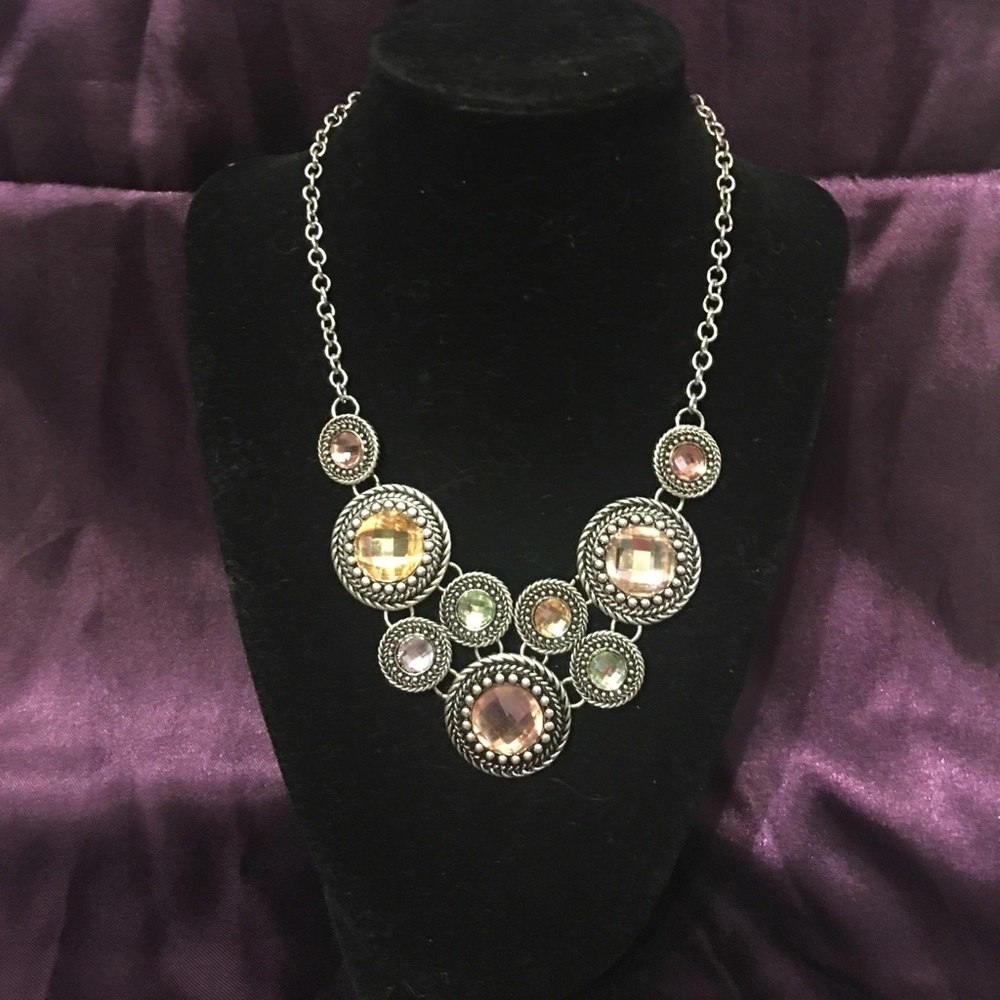 Premier designs necklace