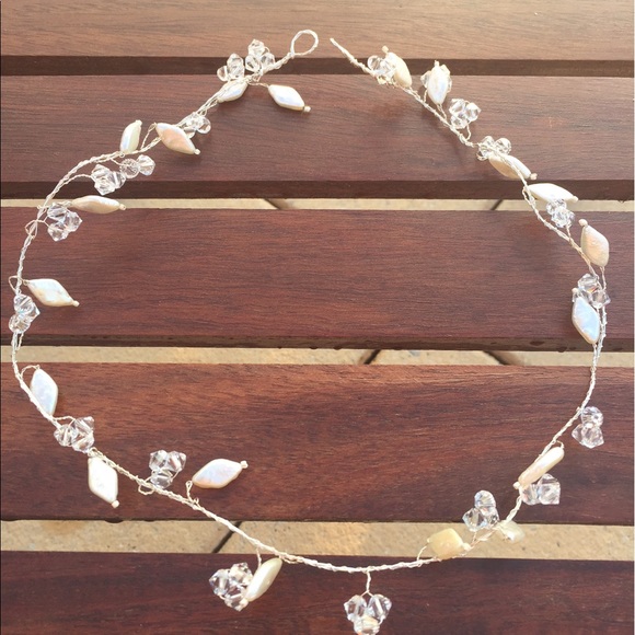 Mother of Pearl Headpiece main image 5