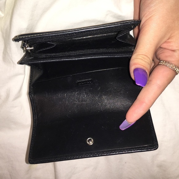 Coach - Picture 7 of 8