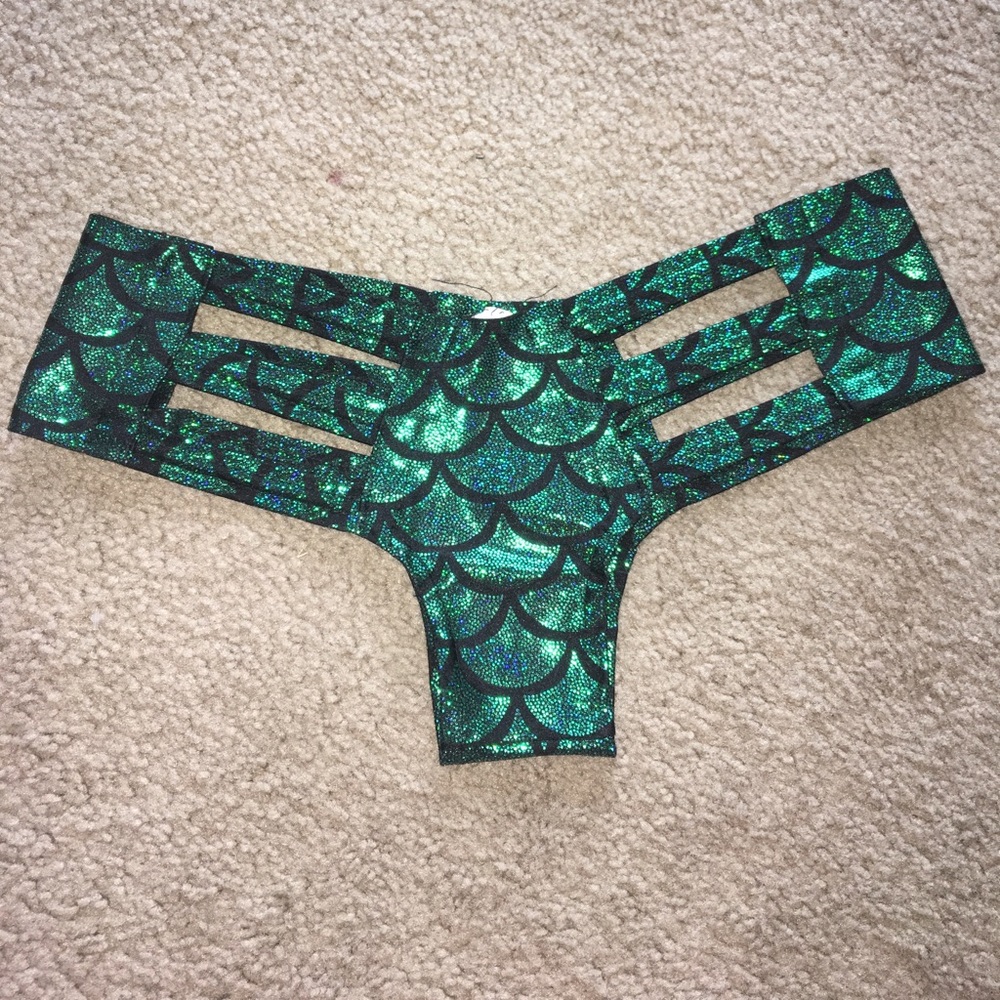 Iheartraves mermaid micro cut out- booty shorts